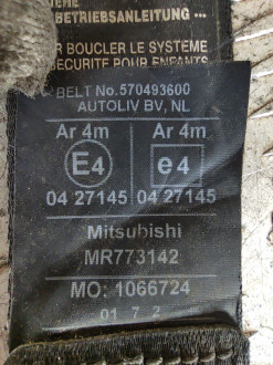 Ремень безопасности задний правый Mitsubishi Space star 1998-2004