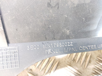 Рамка магнитолы Mitsubishi L200 КВ