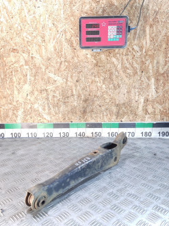 Рычаг задний поперечный правый Mitsubishi Lancer 9