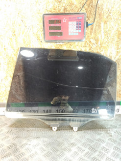 Стекло двери задней левой Mitsubishi Lancer 9