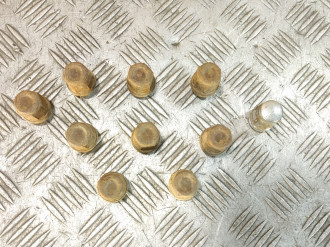 Болт Гайка колесные Mitsubishi Lancer 9