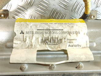 Подушка безопасности в торпедо Mitsubishi Space star 1998-2004
