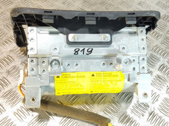 Подушка безопасности в торпедо Mitsubishi Space star 1998-2004