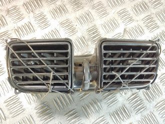 Дефлектор воздушный Mitsubishi Space star 1998-2004