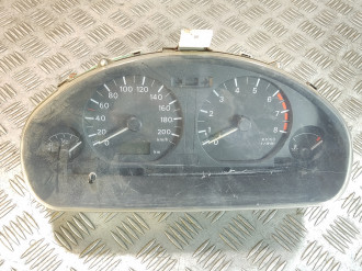 Панель приборов Mitsubishi Space star 1998-2004