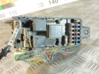 Блок предохранителей моторный Mitsubishi Space star 1998-2004