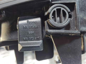 Рамка магнитолы Mitsubishi Space star 1998-2004