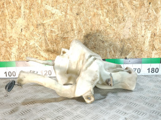 Бачок омывателя лобового стекла Mitsubishi Space star 1998-2004