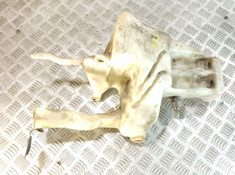 Бачок омывателя лобового стекла Mitsubishi Space star 1998-2004