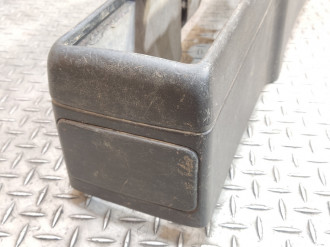 Консоль Mitsubishi Space star 1998-2004