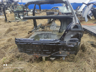 Панель задняя Mitsubishi Lancer 9