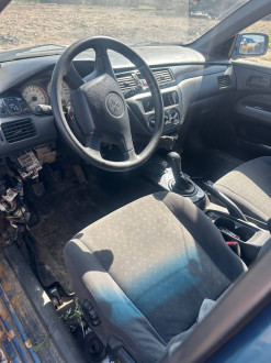 В разборе Mitsubishi Lancer 9