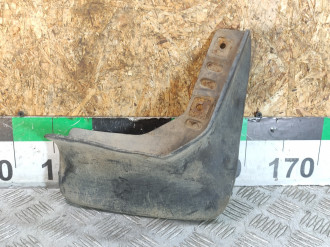 Брызговик правый задний Mitsubishi Lancer 9