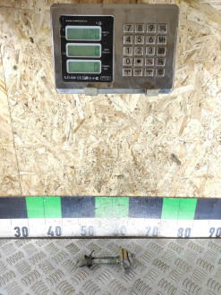 Ограничитель двери задний Mitsubishi Space star 1998-2004