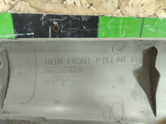 Обшивка стойки правая Mitsubishi Space star 1998-2004