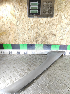 Обшивка стойки правая Mitsubishi Space star 1998-2004