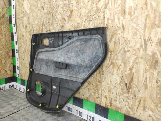 Обшивка двери задней левой Mitsubishi Space star 1998-2004