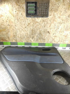 Обшивка двери задней левой Mitsubishi Space star 1998-2004