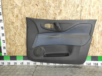 Обшивка двери передней правой Mitsubishi Space star 1998-2004