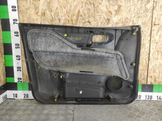 Обшивка двери передней правой Mitsubishi Space star 1998-2004