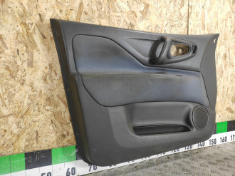 Обшивка двери передней левой Mitsubishi Space star 1998-2004