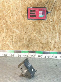 Дефлектор воздушный Mitsubishi Space star 1998-2004