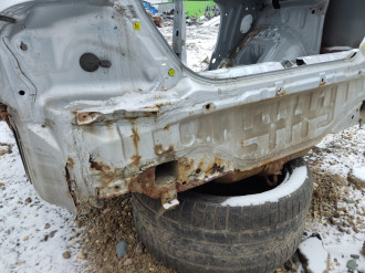 Панель задняя Mitsubishi Lancer 9