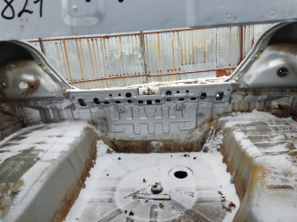 Панель задняя Mitsubishi Lancer 9