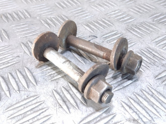 Болт развальный задний Mitsubishi Lancer 9