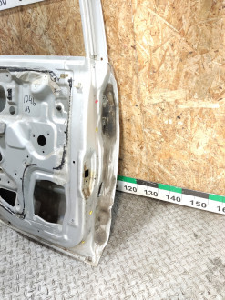 Дверь задняя левая Mitsubishi Space star 1998-2004