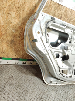 Дверь задняя левая Mitsubishi Space star 1998-2004