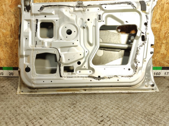 Дверь передняя правая Mitsubishi Space star 1998-2004