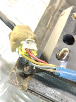 Зеркало правое Mitsubishi Pajero 1999-2005