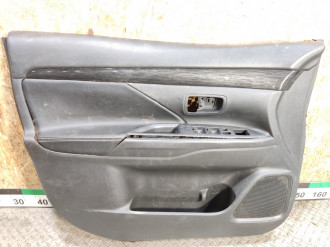 Обшивка двери передней левой Mitsubishi Outlander GF