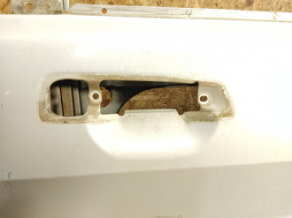 Дверь передняя правая Mitsubishi Pajero 1999-2005