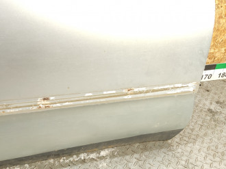 Дверь передняя правая Mitsubishi Carisma 2000 2003