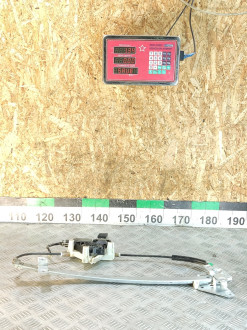 Стеклоподъемник передний правый Mitsubishi Space star 1998-2004