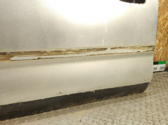 Дверь передняя левая Mitsubishi Carisma 2000 2003