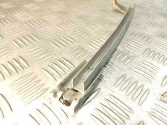 Направляющая стекла Mitsubishi Outlander GF