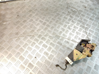 Замок двери задней правой Mitsubishi Space star 1998-2004