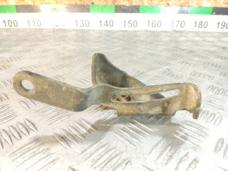 Кронштейн генератора Mitsubishi Carisma 2000 2003