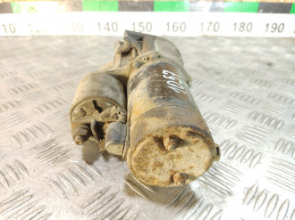 Стартер Mitsubishi Carisma 2000 2003