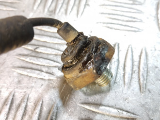 Датчик детонации Mitsubishi Carisma 2000 2003