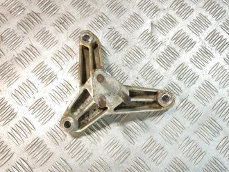 Кронштейн кпп Mitsubishi Space star 1998-2004