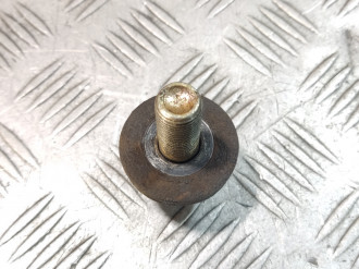 Болт шкива коленвала Mitsubishi Carisma 2000 2003