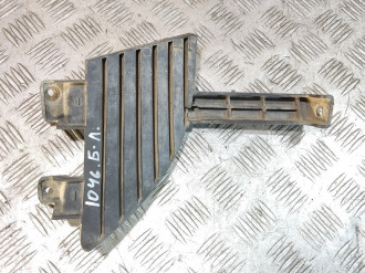Решетка в бампер левая Mitsubishi Space star 1998-2004