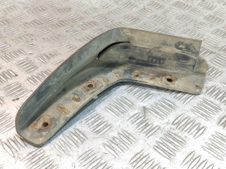 Брызговик правый передний Mitsubishi Lancer 9