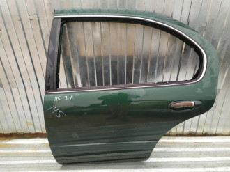 Дверь задняя левая Nissan Maxima a32