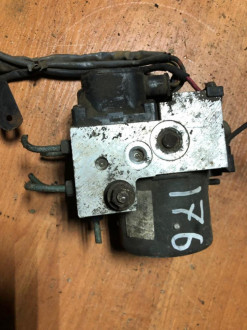 Блок abs насос Nissan Maxima a32