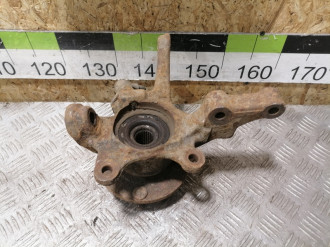 Кулак поворотный передний левый Nissan Almera N16